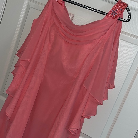 💎👗💎• 🏰 JJ’s House x 🥂 Anniversary Vibes•👗💎👗 - Picture 4 of 16